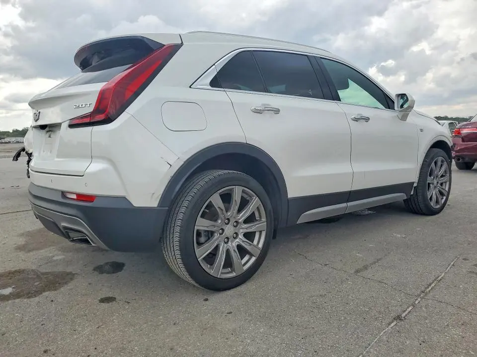 2019 CADILLAC XT4 PREMIUM LUXURY  