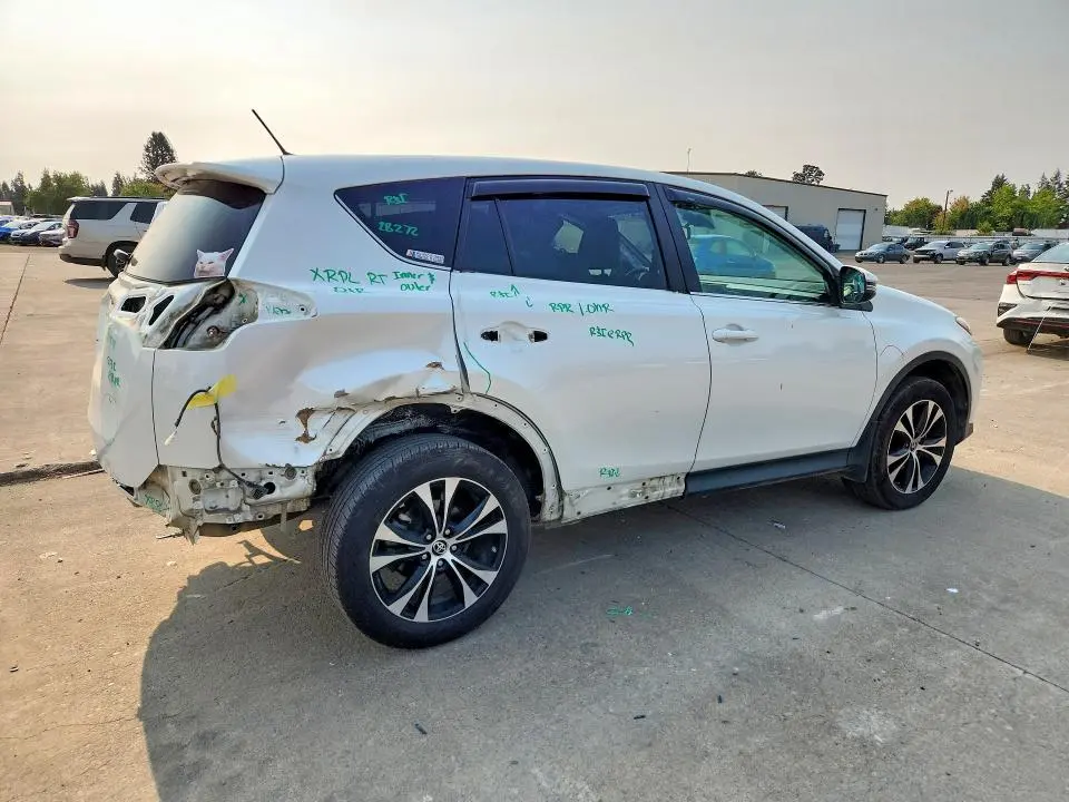 2015 TOYOTA RAV4 LIMITED  