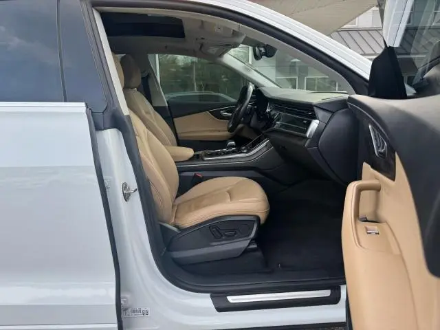 2019 AUDI Q8 PREMIUM  