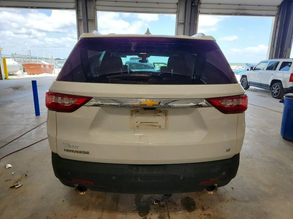2018 CHEVROLET TRAVERSE LT  