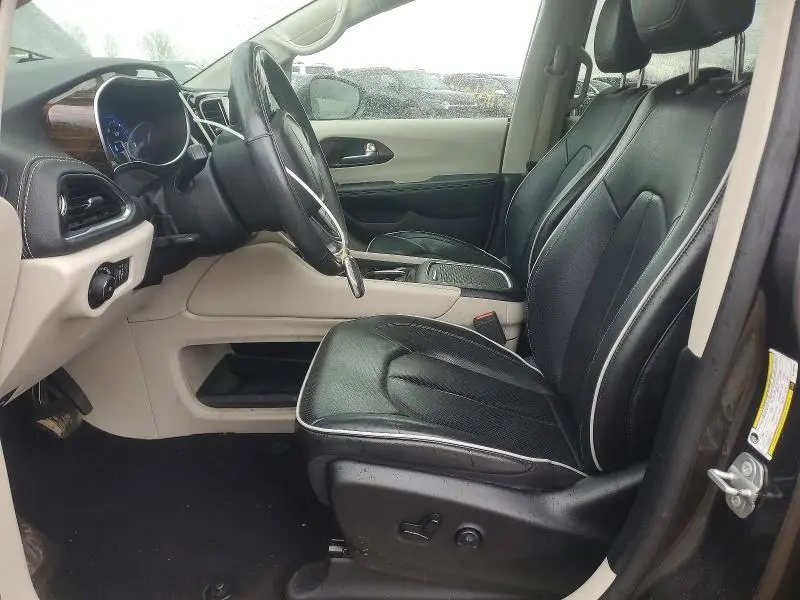 2022 CHRYSLER PACIFICA LIMITED  