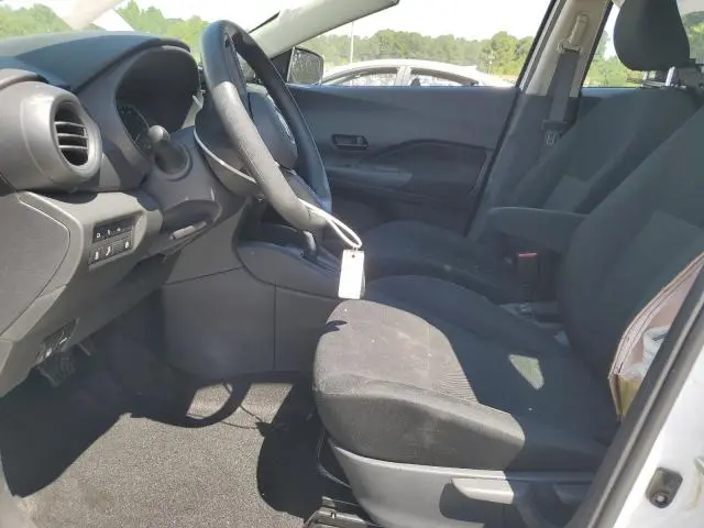 2024 NISSAN KICKS S  