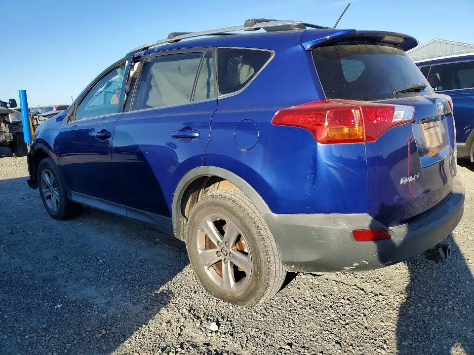 2015 TOYOTA RAV4 XLE  