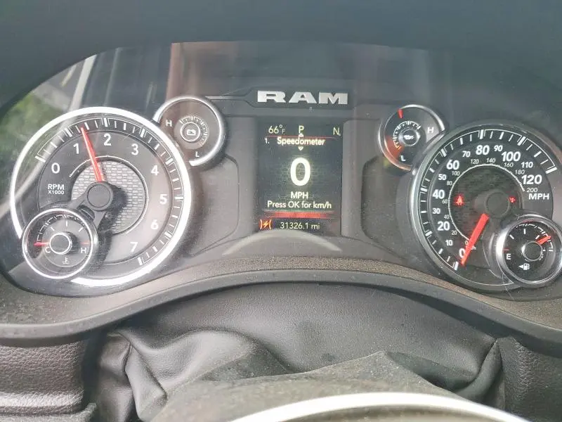 2024 RAM 1500 BIG HORN/LONE STAR  