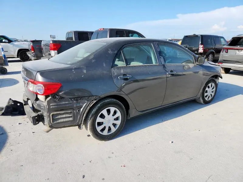 2013 TOYOTA COROLLA BASE  