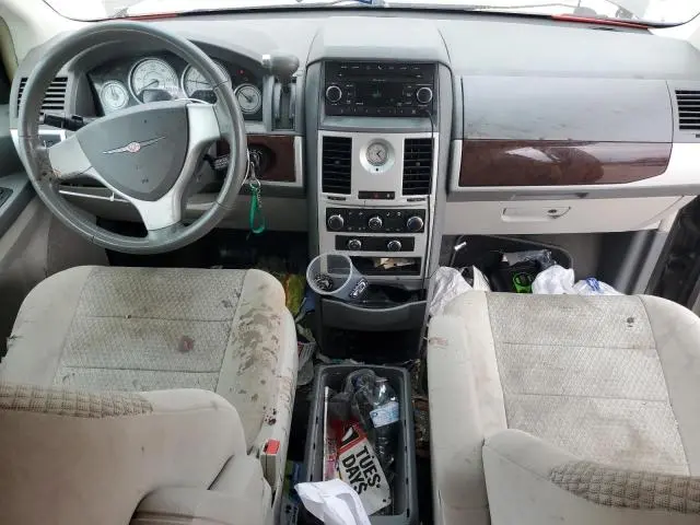 2010 CHRYSLER TOWN & COUNTRY TOURING  