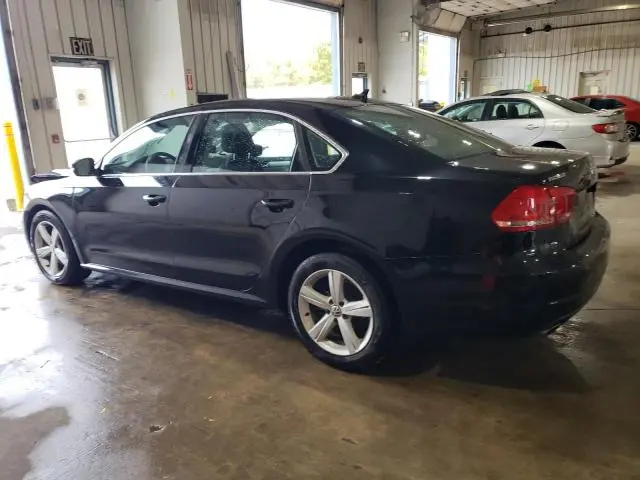 2013 VOLKSWAGEN PASSAT SE  