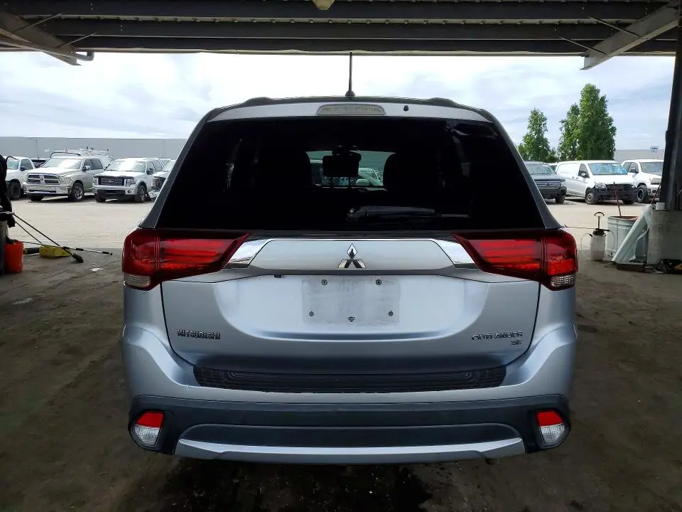 2016 MITSUBISHI OUTLANDER SE  