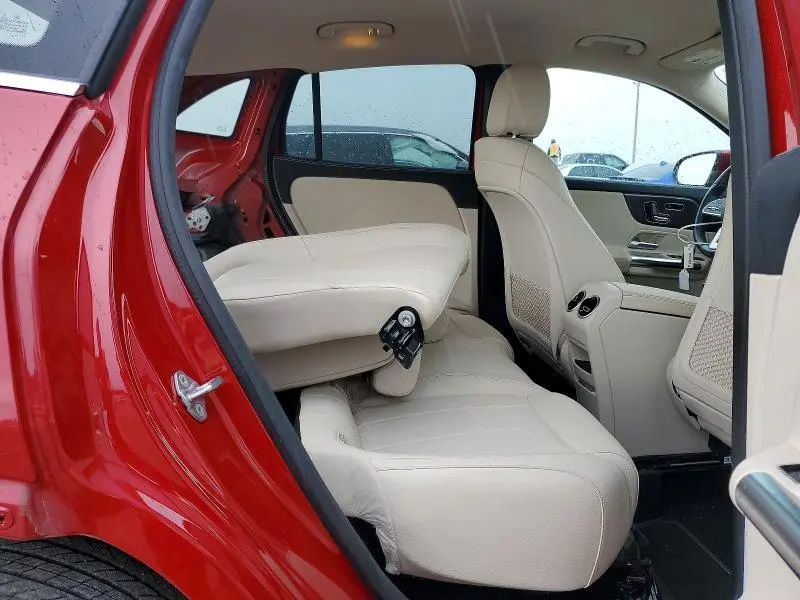2021 MERCEDES-BENZ GLA 250  