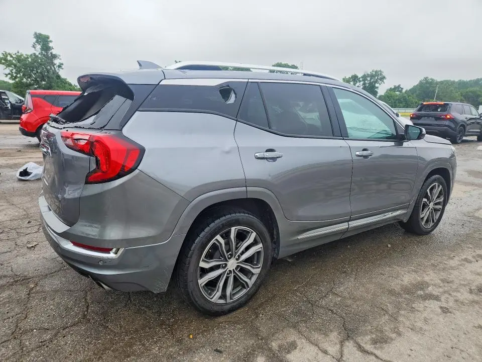 2020 GMC TERRAIN DENALI  