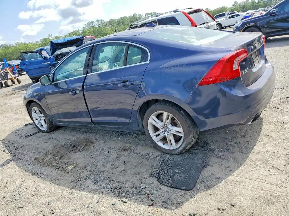2015 VOLVO S60 PLATINUM  