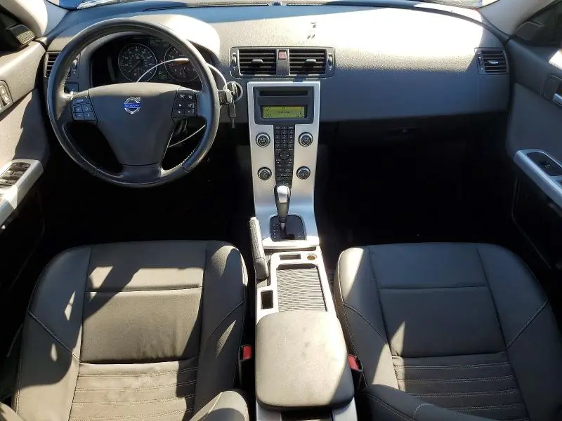 2010 VOLVO S40 2.4I  