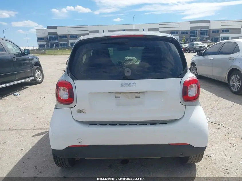 2016 SMART FORTWO PURE