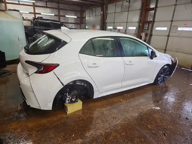 2025 TOYOTA COROLLA XSE  