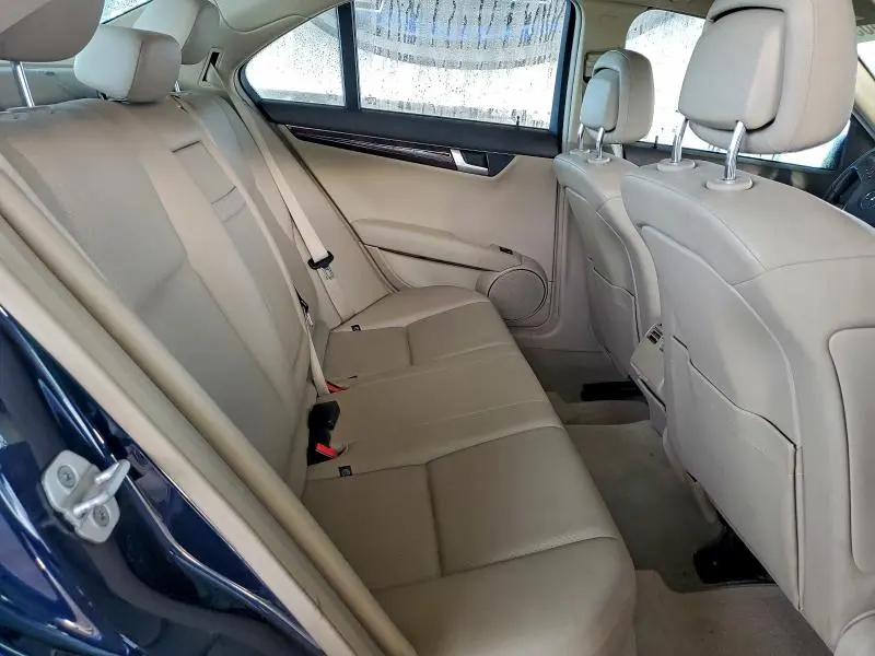 2014 MERCEDES-BENZ C 250  