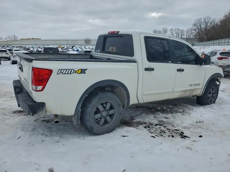 2015 NISSAN TITAN S  