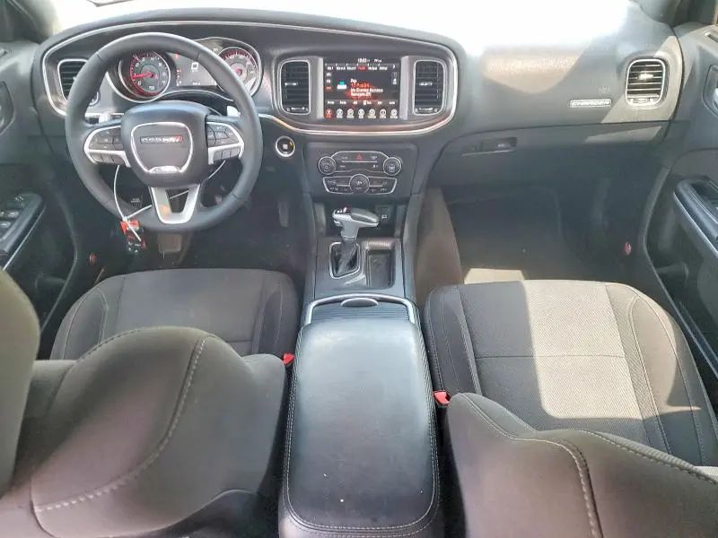 2017 DODGE CHARGER SXT  
