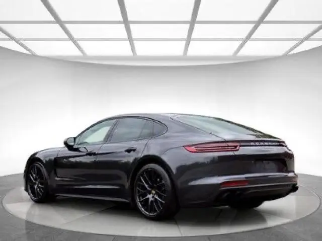 2020 PORSCHE PANAMERA 4S  