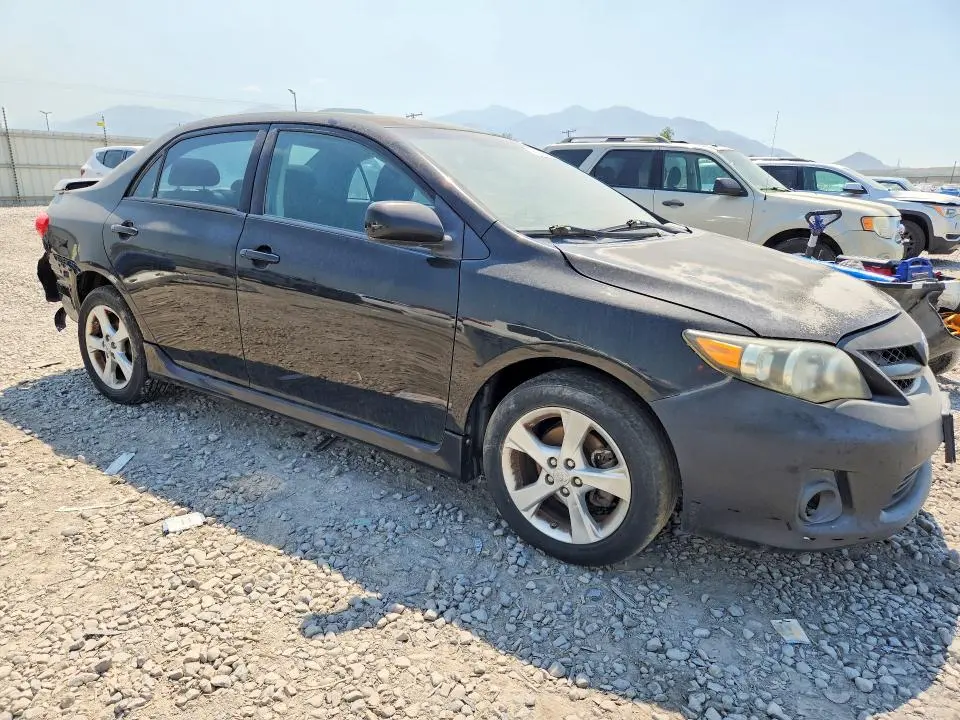2011 TOYOTA COROLLA S  