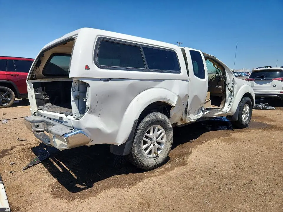 2017 NISSAN FRONTIER SV  