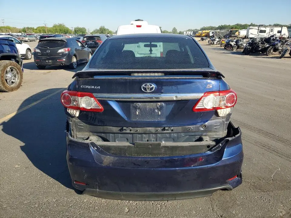 2013 TOYOTA COROLLA S  