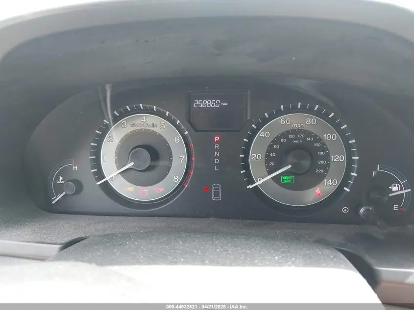 2011 HONDA ODYSSEY LX