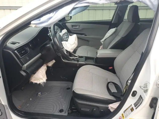 2015 TOYOTA CAMRY LE  