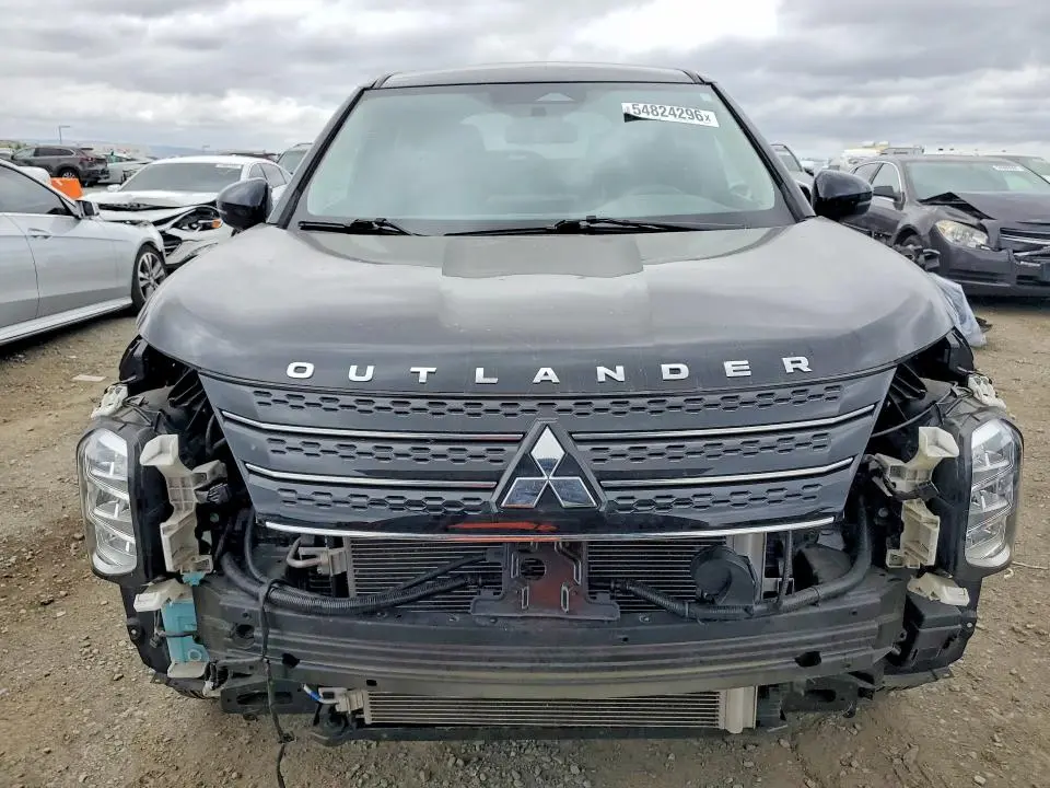 2023 MITSUBISHI OUTLANDER ES  