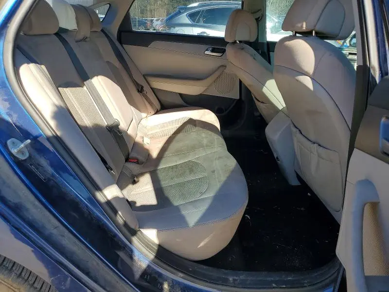 2017 HYUNDAI SONATA SE  