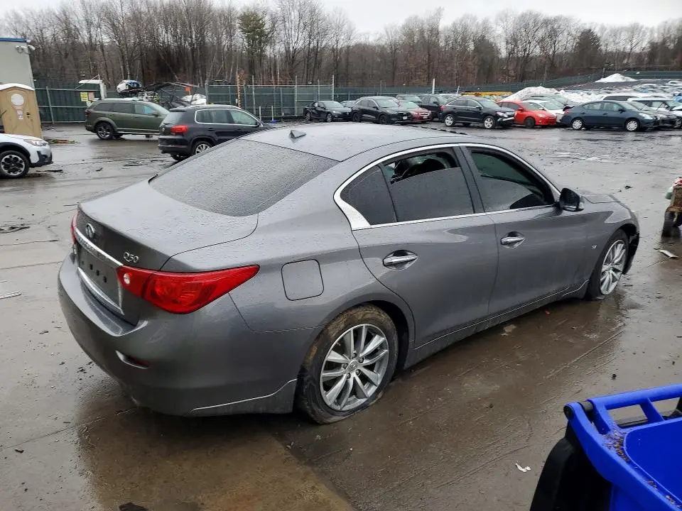 2015 INFINITI Q50 PREMIUM  