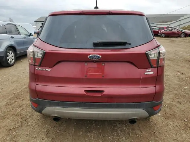 2017 FORD ESCAPE SE  