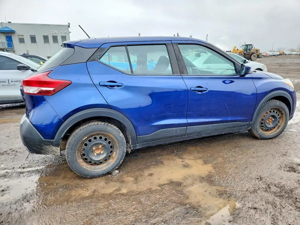 2019 NISSAN KICKS S  