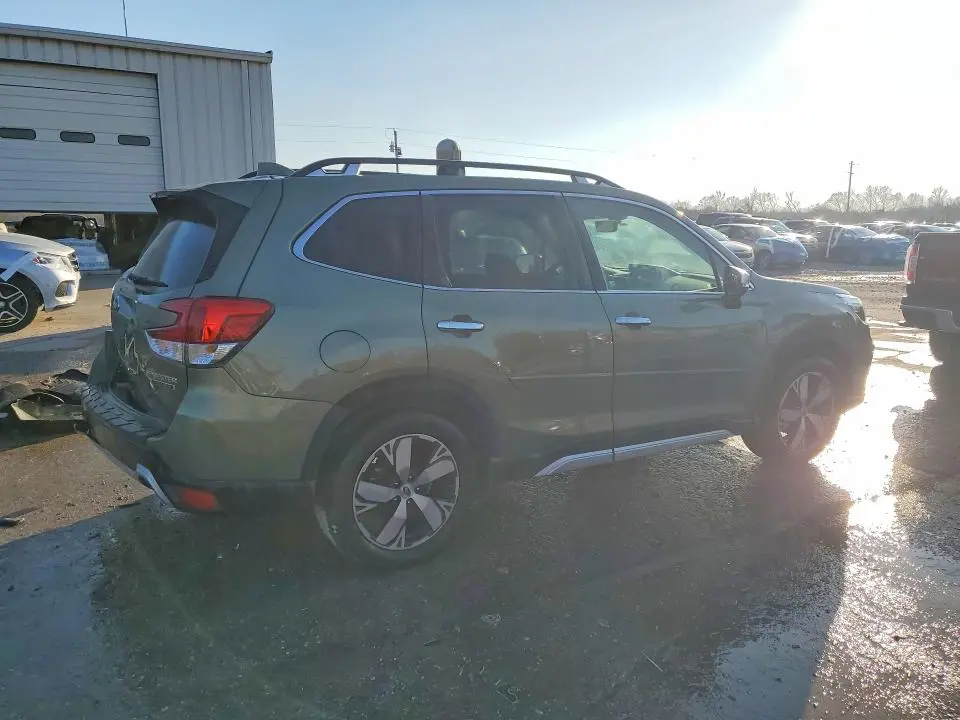 2019 SUBARU FORESTER TOURING  