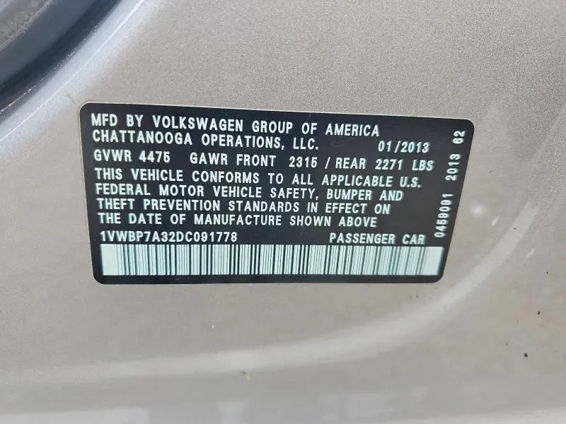 2013 VOLKSWAGEN PASSAT SE  