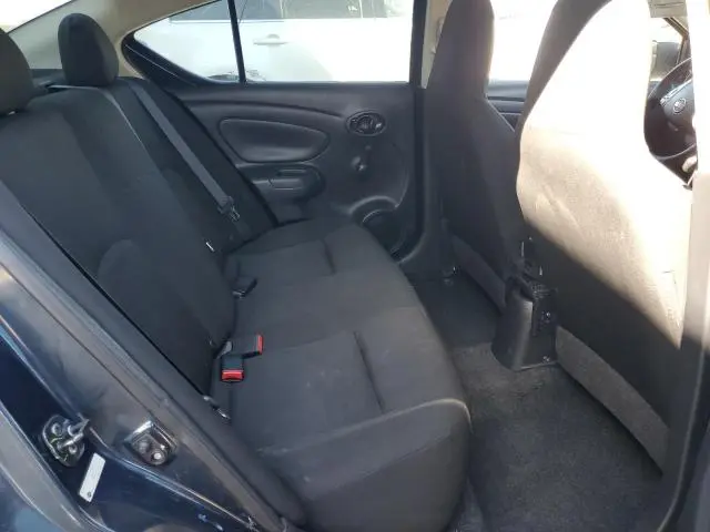 2015 NISSAN VERSA S