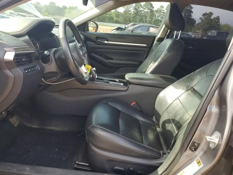 2020 NISSAN ALTIMA SL  