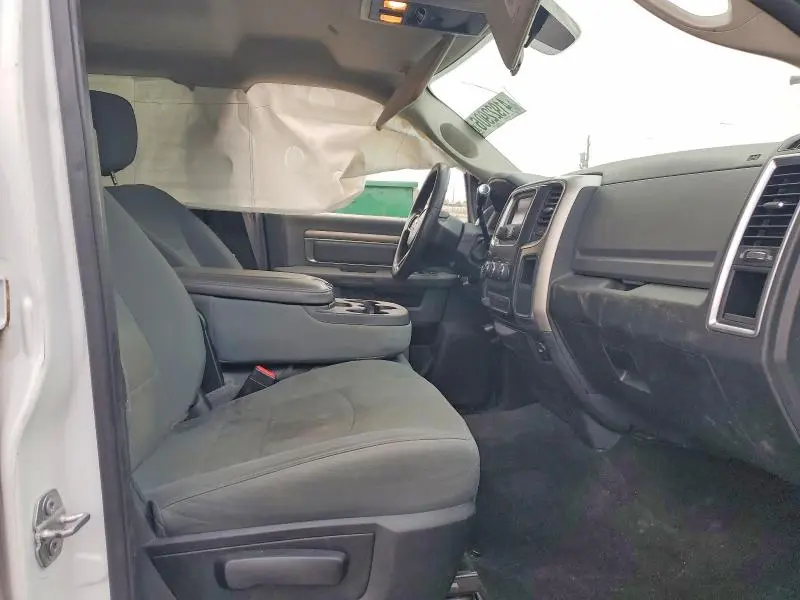 2017 RAM 2500 SLT  