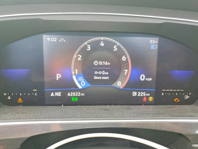 2022 VOLKSWAGEN TIGUAN SE  