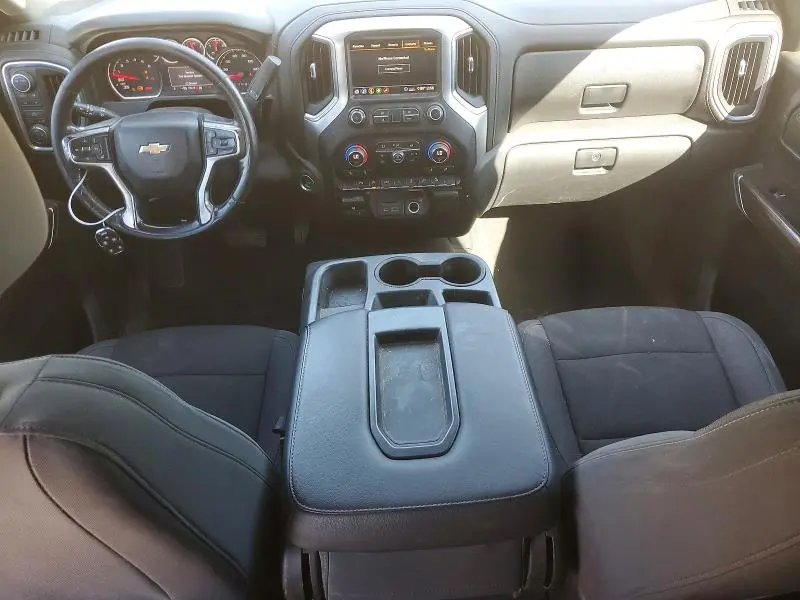 2020 CHEVROLET SILVERADO K1500 LT  