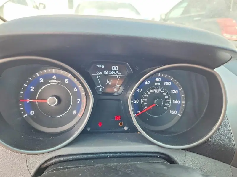 2011 HYUNDAI ELANTRA GLS  