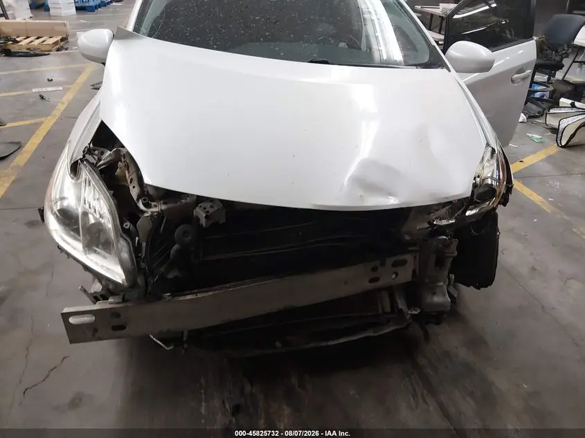 2013 TOYOTA PRIUS FOUR