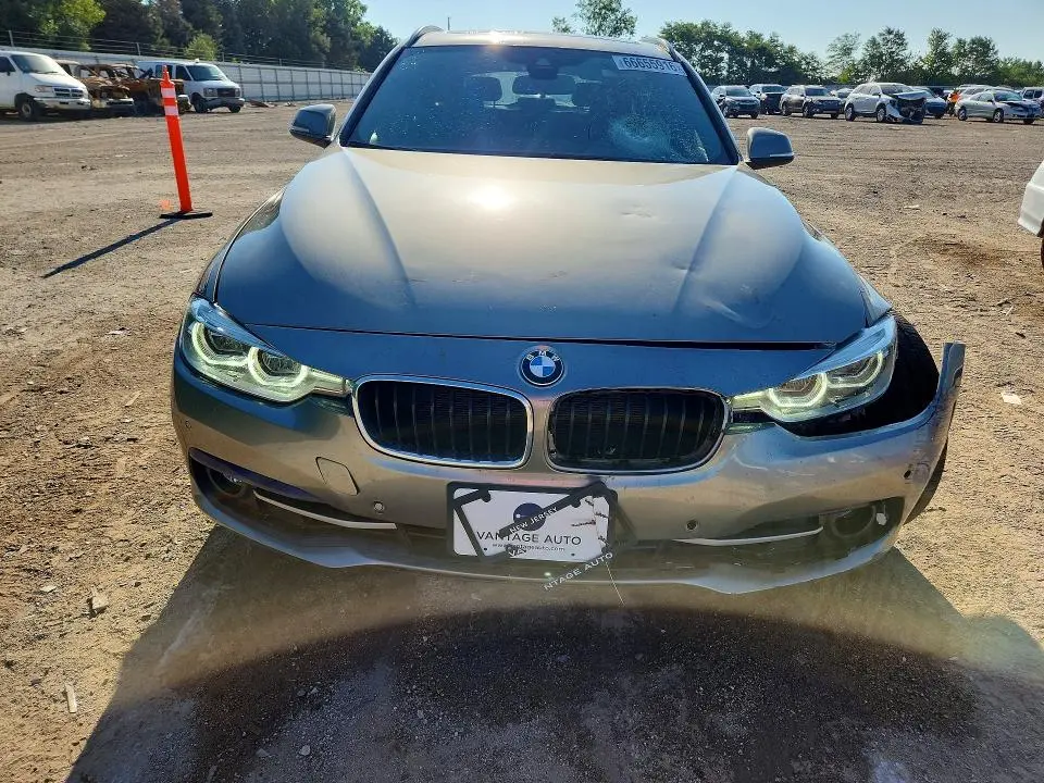 2017 BMW 330 XI  
