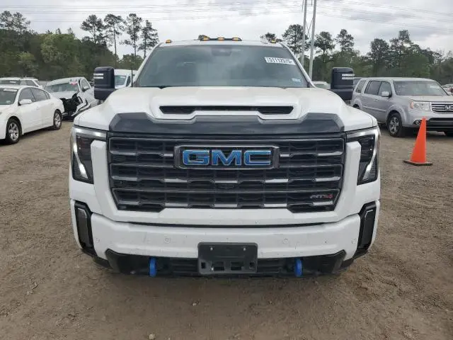 2024 GMC SIERRA K2500 AT4  