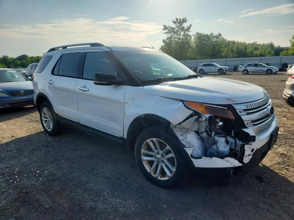 2013 FORD EXPLORER XLT  