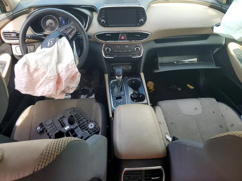 2019 HYUNDAI SANTA FE SE  