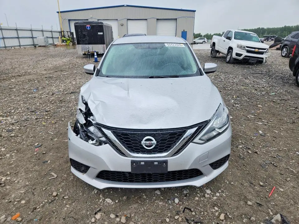 2017 NISSAN SENTRA SV  