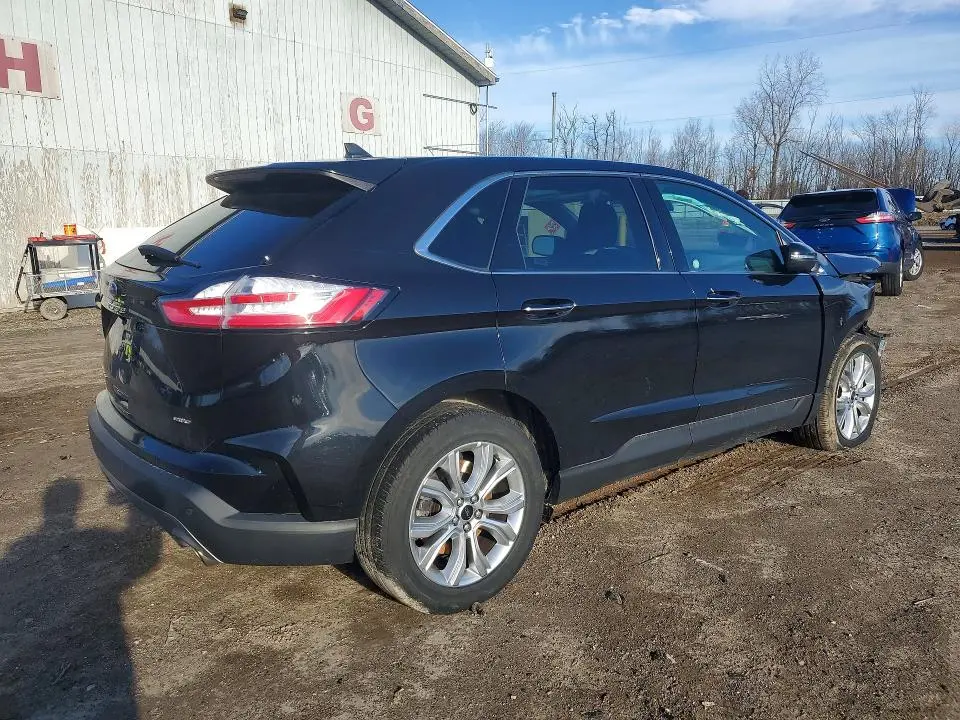 2023 FORD EDGE TITANIUM  