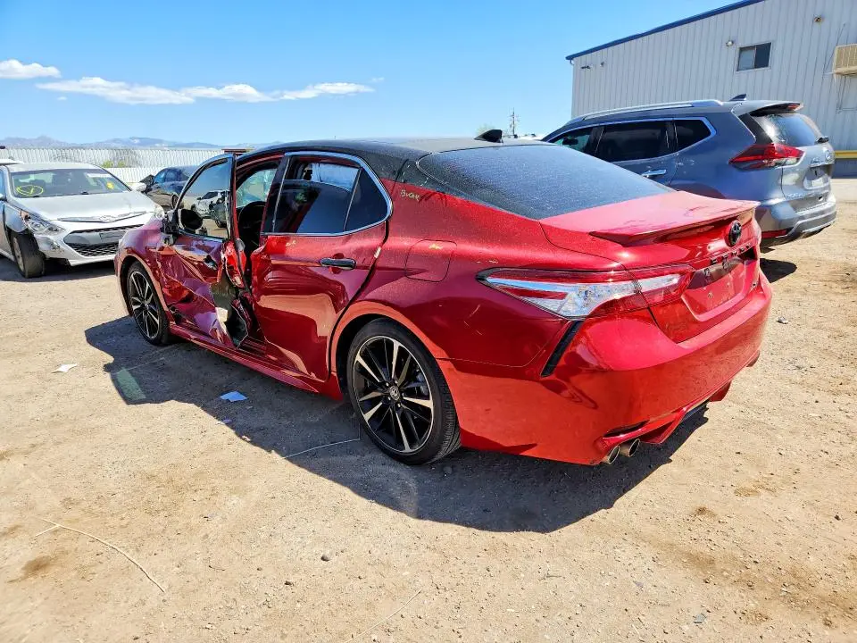 2020 TOYOTA CAMRY XSE  