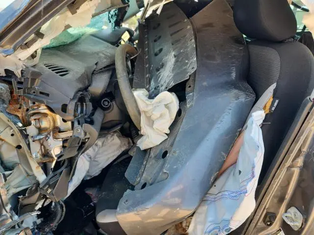 2020 NISSAN VERSA SV