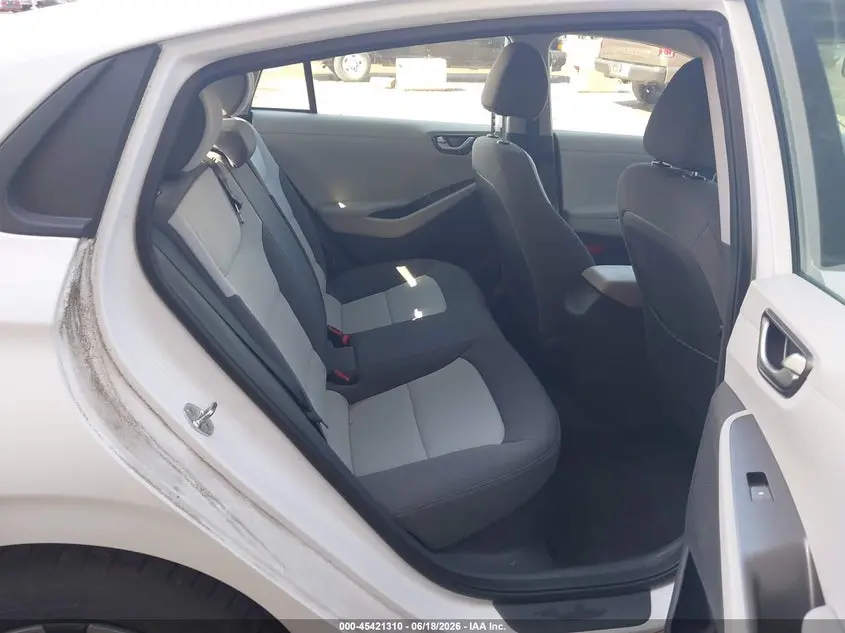 2020 HYUNDAI IONIQ HYBRID BLUE